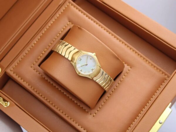 Sport Classic Ladies Wrist Watch